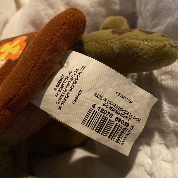 Disney plush Squirt Turtle - Picture 4 of 4